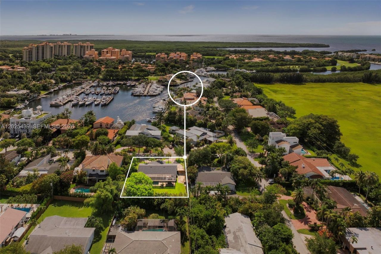 14700 Sailfish Dr , Coral Gables, FL 33158 Photo