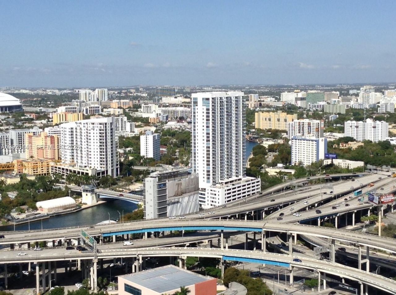 90 SW 3rd St , Unit 3708, Miami, FL 33130 Photo