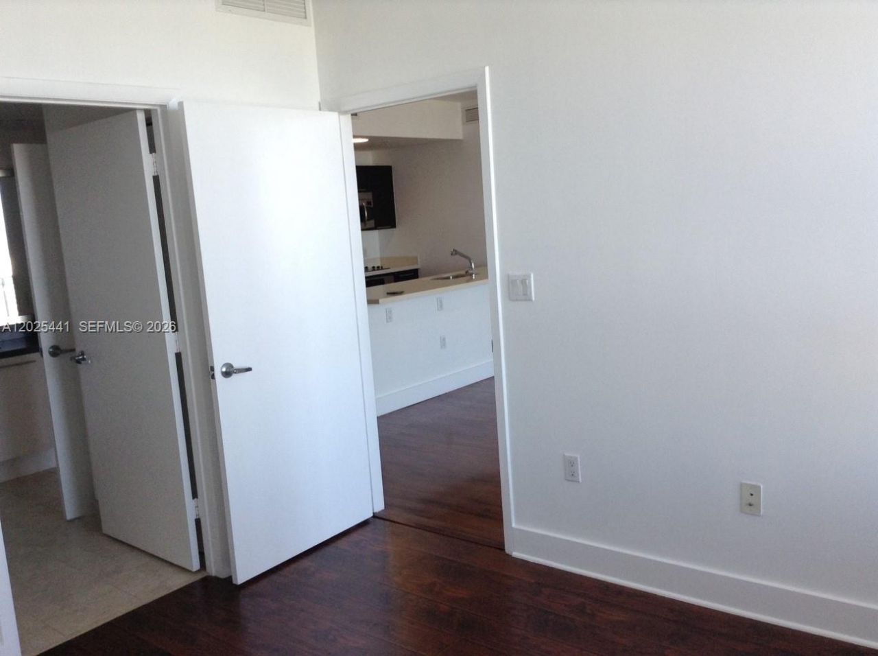 90 SW 3rd St , Unit 3708, Miami, FL 33130 Photo