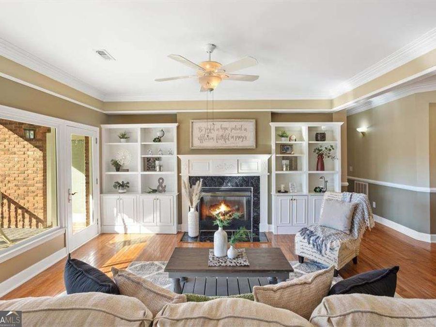 Property Image 11