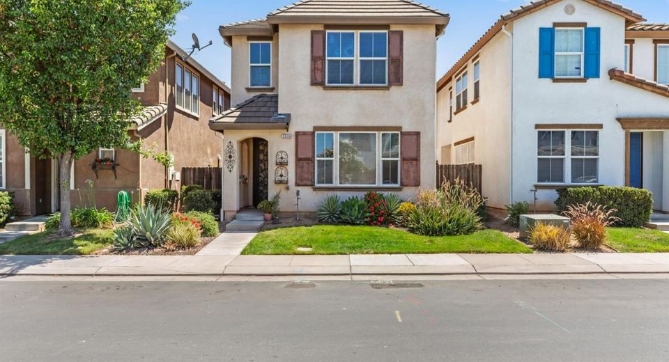 2836 Hawaiian Petrel Ave, Modesto, CA 95355 Photo