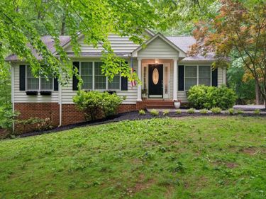 313 Peters Drive, Forest, VA 24551