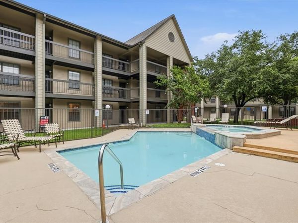 218 N Texas Boulevard , Unit 109, Denton, TX 76201