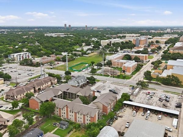 218 N Texas Boulevard , Unit 109, Denton, TX 76201