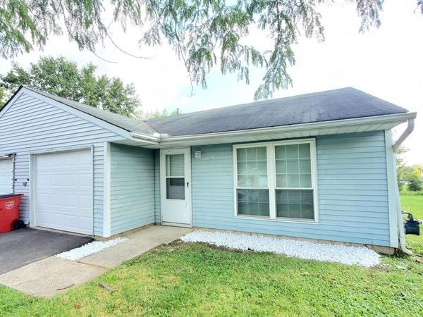 3216-3218 Independence Street , Grove City, OH 43123
