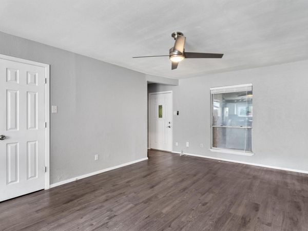 3415 Menchaca Road, Unit 113, Austin, TX 78704