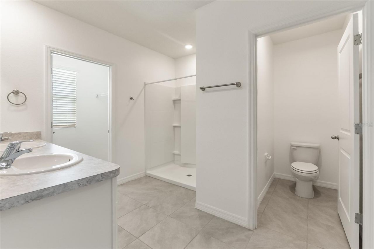 17448 Harvest Moon Way, Bradenton, FL 34211 Photo