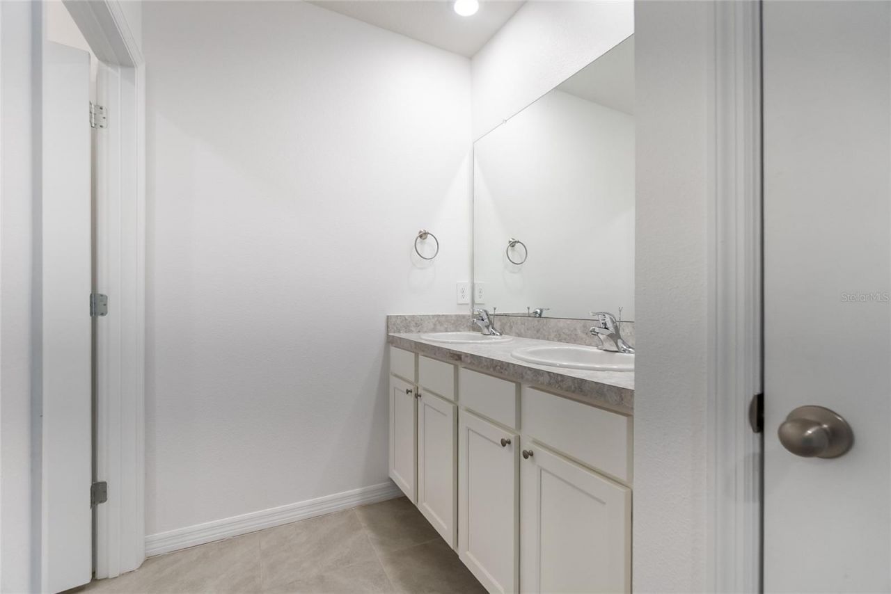 17448 Harvest Moon Way, Bradenton, FL 34211 Photo
