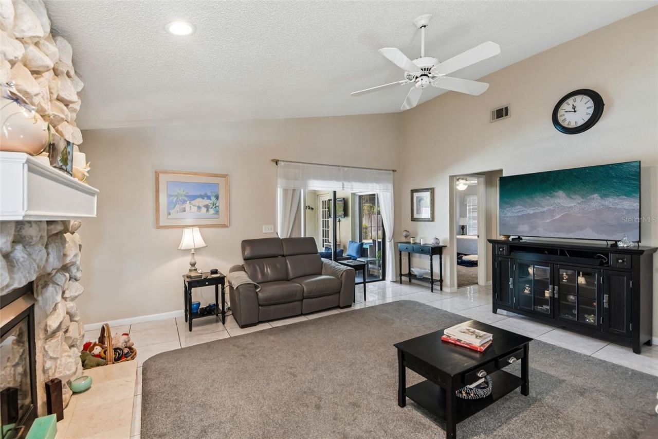 12596 93rd Way, Largo, FL 33773 Photo