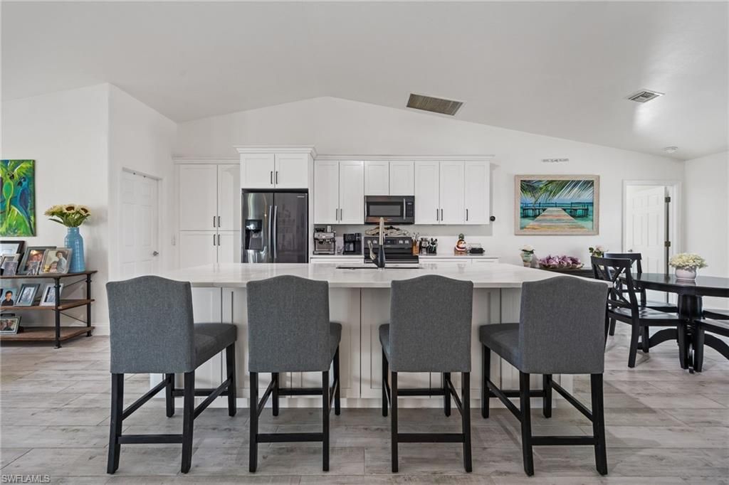 2017 SE 17th Pl , Cape Coral, FL 33990 Photo