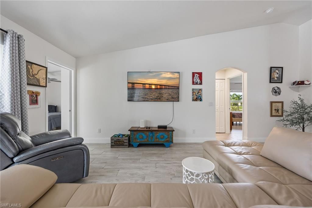2017 SE 17th Pl , Cape Coral, FL 33990 Photo