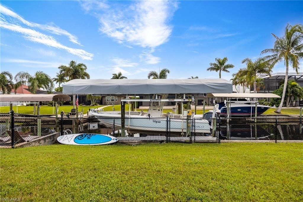 2017 SE 17th Pl , Cape Coral, FL 33990 Photo