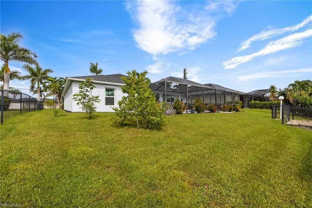 2017 SE 17th Pl , Cape Coral, FL 33990 Photo