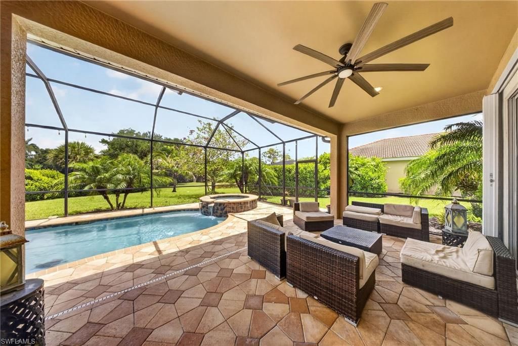 3330 Banyon Hollow Loop, North Fort Myers, FL 33903 Photo