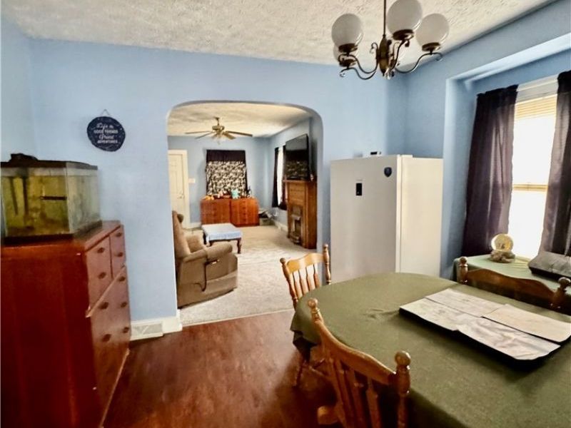 421 Celtic Street, Akron, OH 44314 Photo 11