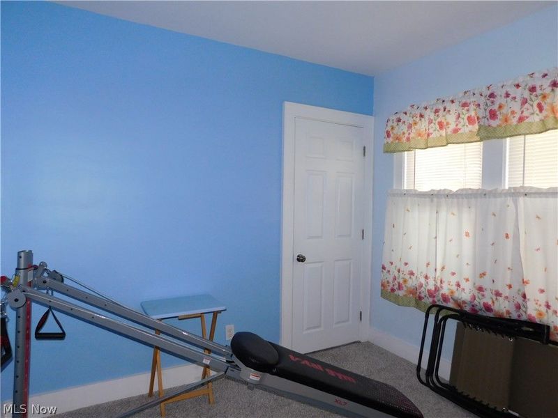 421 Celtic Street, Akron, OH 44314 Photo 16