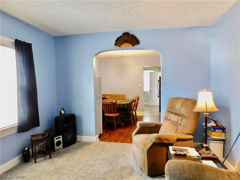 421 Celtic Street, Akron, OH 44314 Photo 4