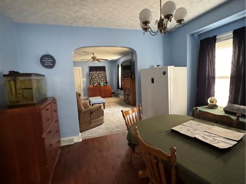 421 Celtic Street, Akron, OH 44314 Photo 9