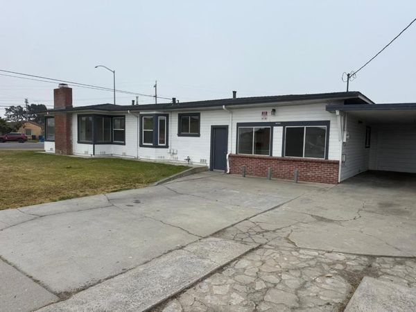 85 Paloma Avenue, Salinas, CA 93905