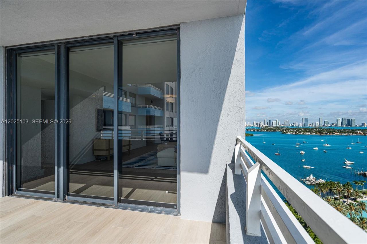 1330 West Ave, Unit 2107, Miami Beach, FL 33139 Photo