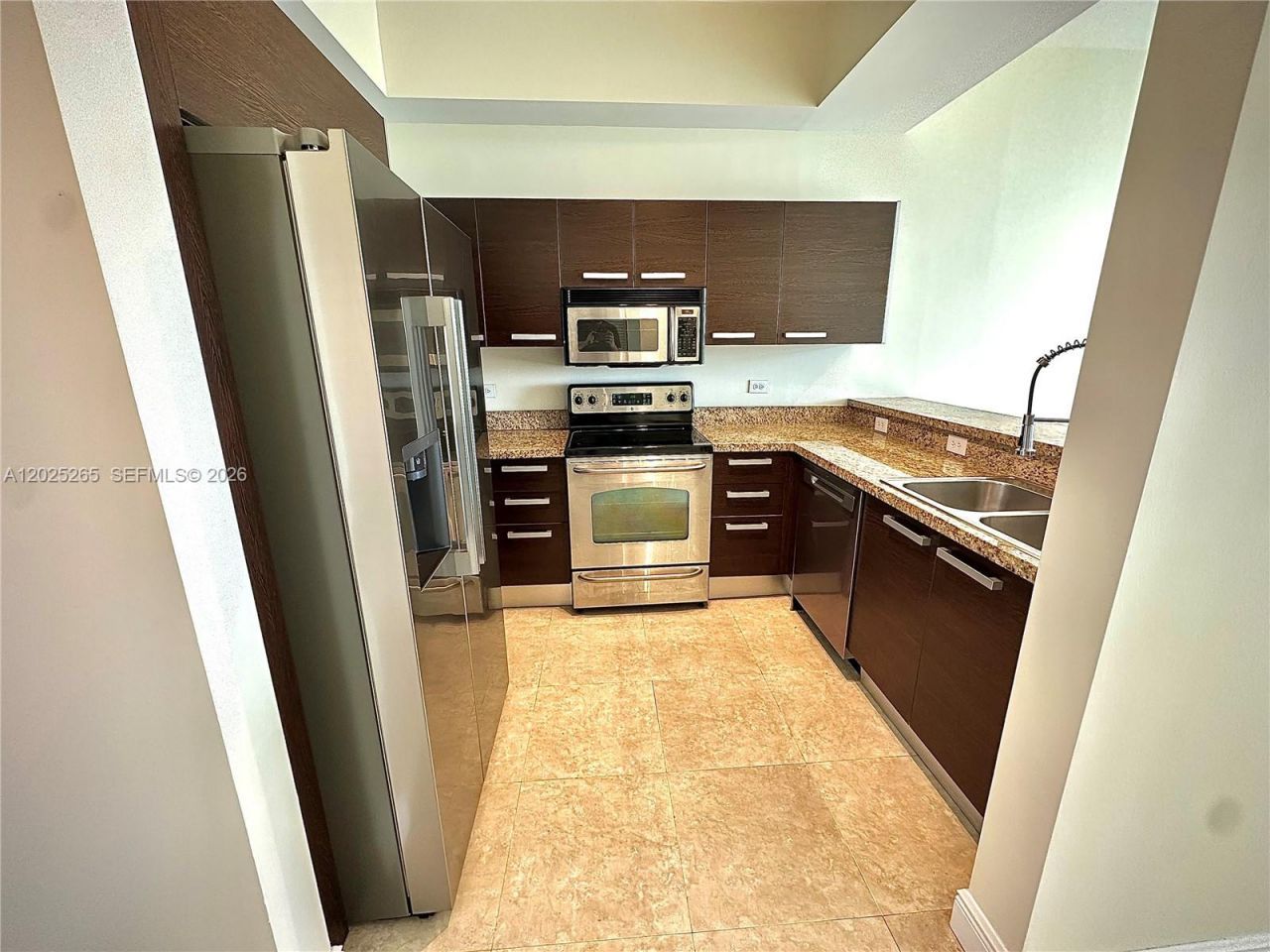 2525 SW 3rd Ave , Unit 705, Miami, FL 33129 Photo