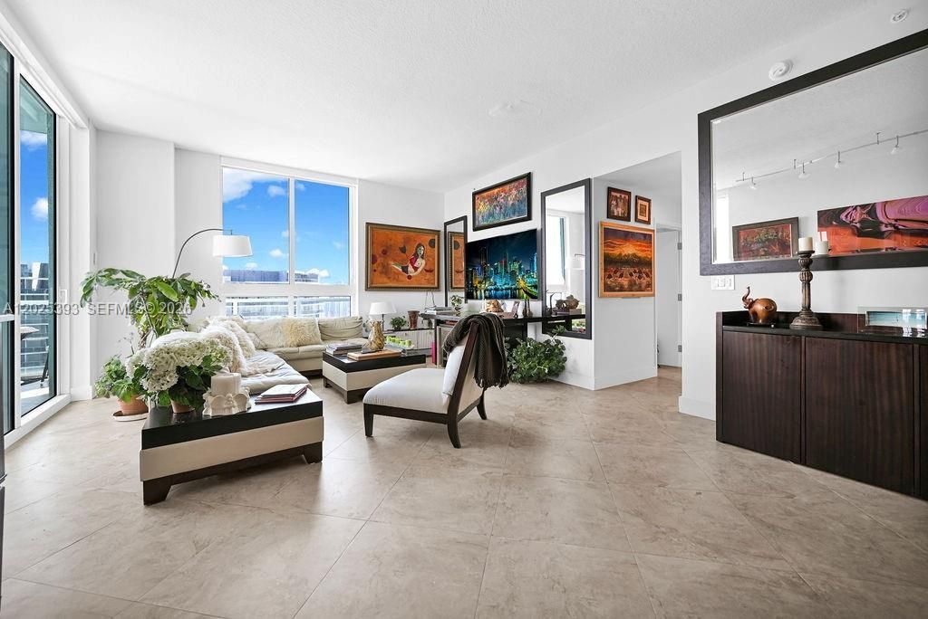 1900 N Bayshore Dr , Unit 5103, Miami, FL 33132 Photo