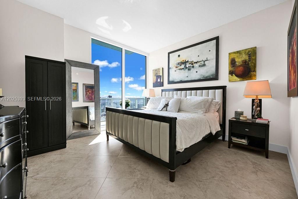 1900 N Bayshore Dr , Unit 5103, Miami, FL 33132 Photo