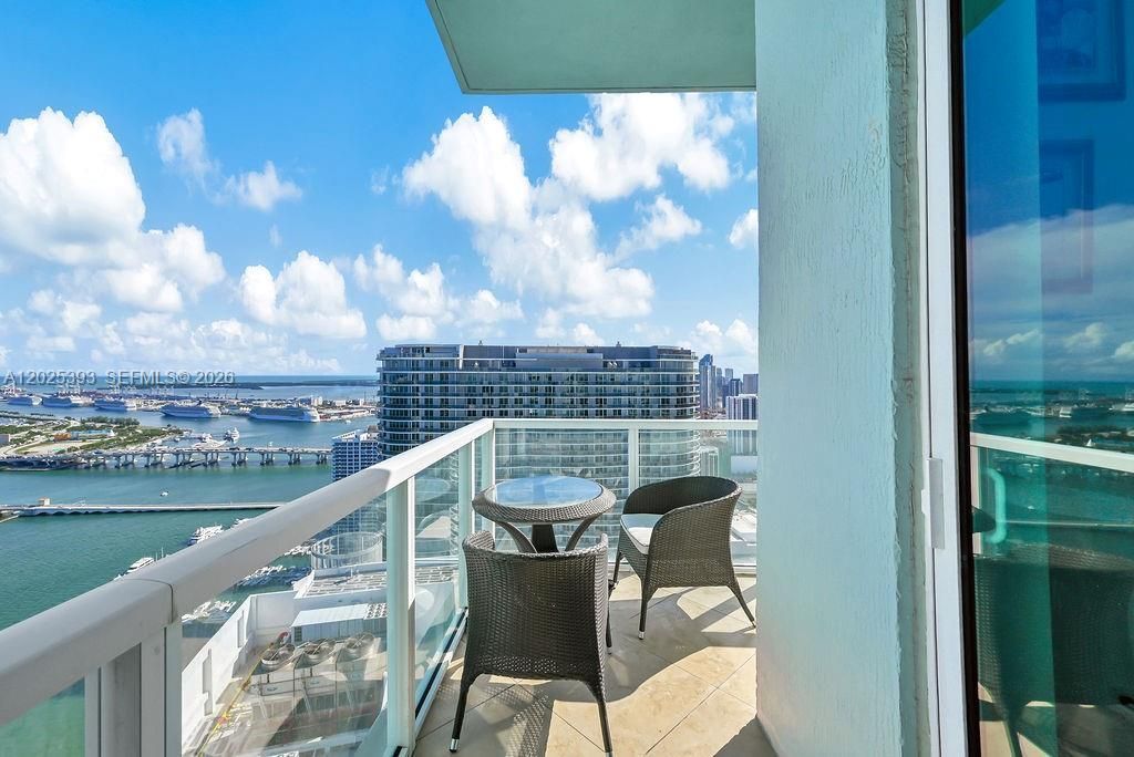 1900 N Bayshore Dr , Unit 5103, Miami, FL 33132 Photo