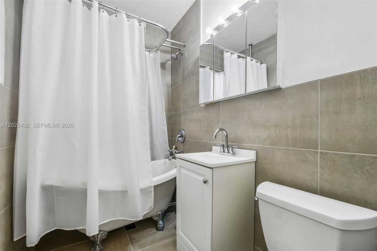 1224 N 26th Ave, Hollywood, FL 33020 Photo