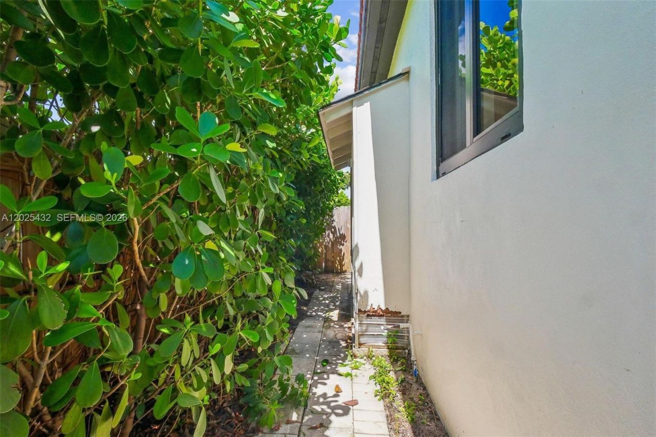 1224 N 26th Ave, Hollywood, FL 33020 Photo