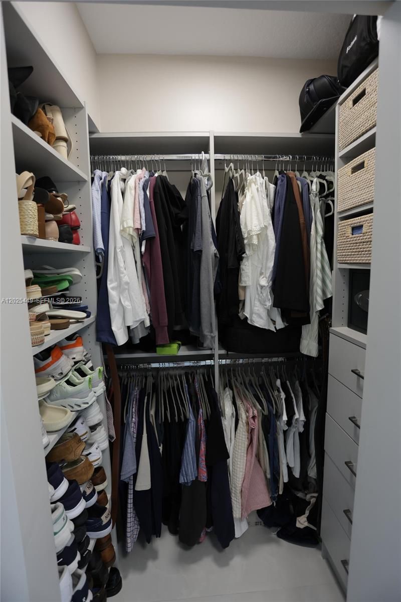 325 S Biscayne Blvd , Unit 1822, Miami, FL 33131 Photo