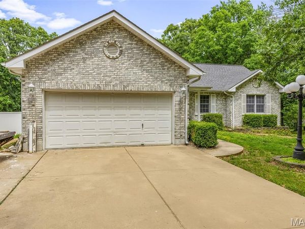 4361 E Swaller Road, Imperial, MO 63052