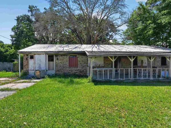 10351 Bowman Ave, Pensacola, FL 32534