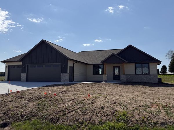 3518 Parkside DRIVE, Sheboygan, WI 53083