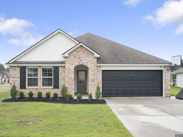 35488 Grovemont Dr, Denham Springs, LA 70706