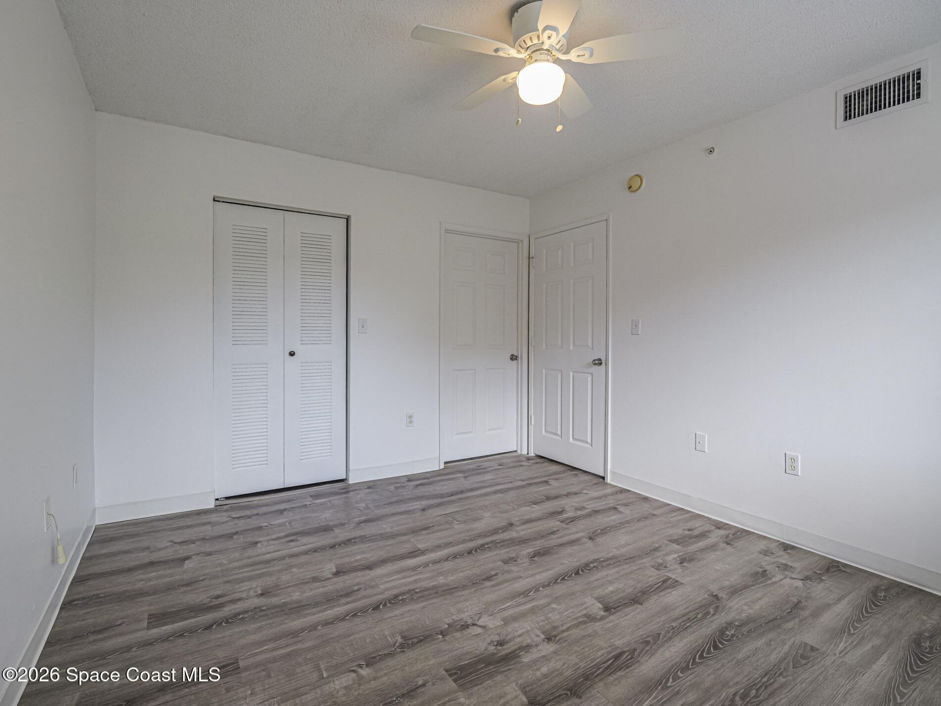 1670 N 42nd Circle , Unit 203, Vero Beach, FL 32967 Photo