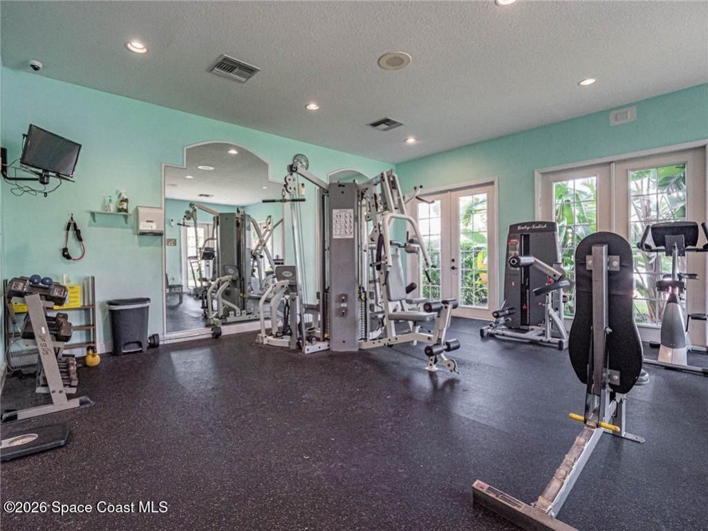1670 N 42nd Circle , Unit 203, Vero Beach, FL 32967 Photo