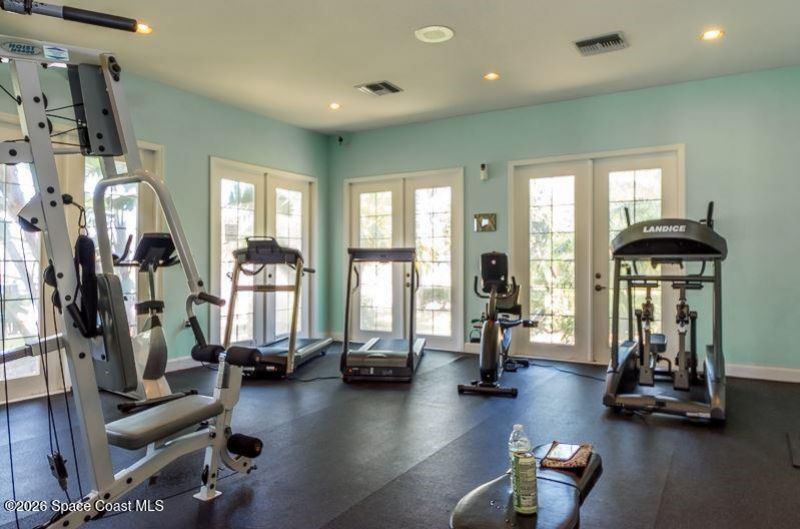 1670 N 42nd Circle , Unit 203, Vero Beach, FL 32967 Photo