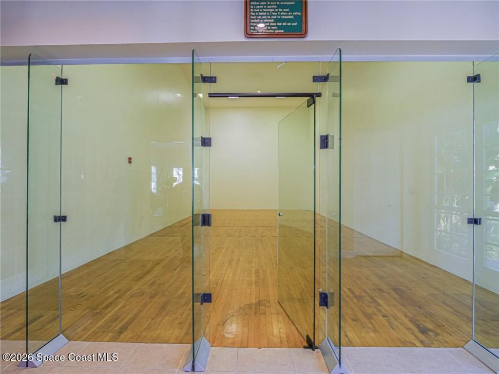 1670 N 42nd Circle , Unit 203, Vero Beach, FL 32967 Photo