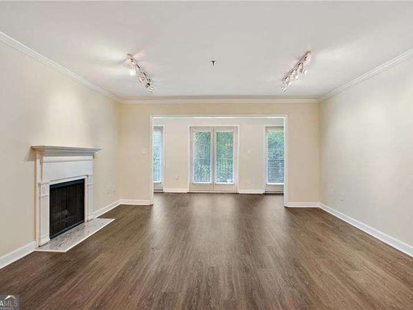 3203 Lenox Road NE, Unit 6, Atlanta, GA 30324