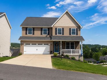 23 Amber Ridge, Morgantown, WV 26508