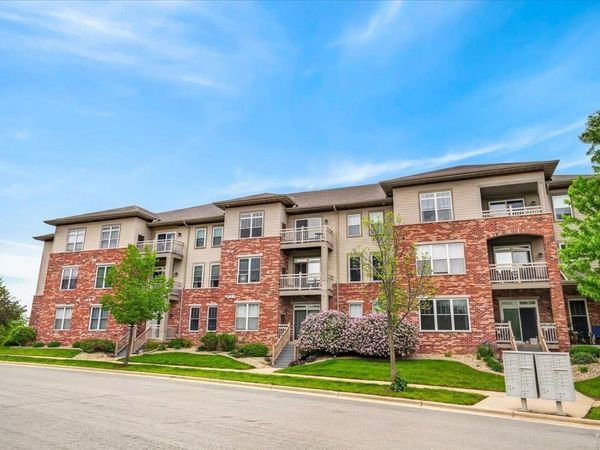 141 Metro Terrace, Unit 303, Madison, WI 53718