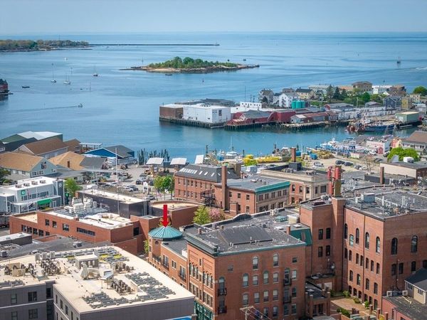 196 Main Street, Unit 2, Gloucester, MA 01930