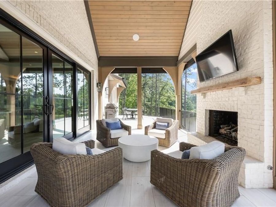 Property Image 32