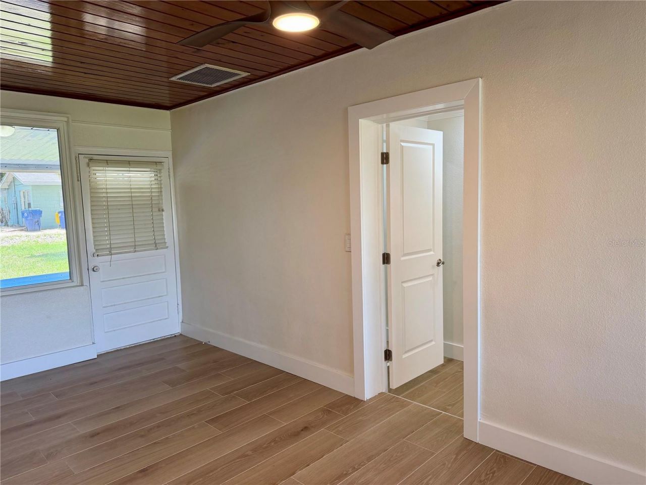 301 S Seminole Avenue , Minneola, FL 34715 Photo