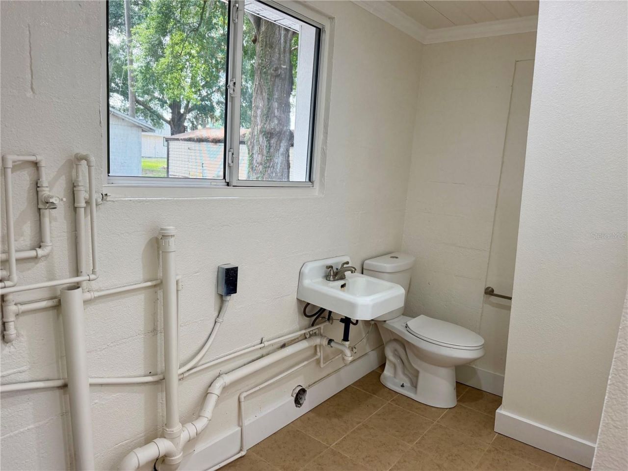 301 S Seminole Avenue , Minneola, FL 34715 Photo