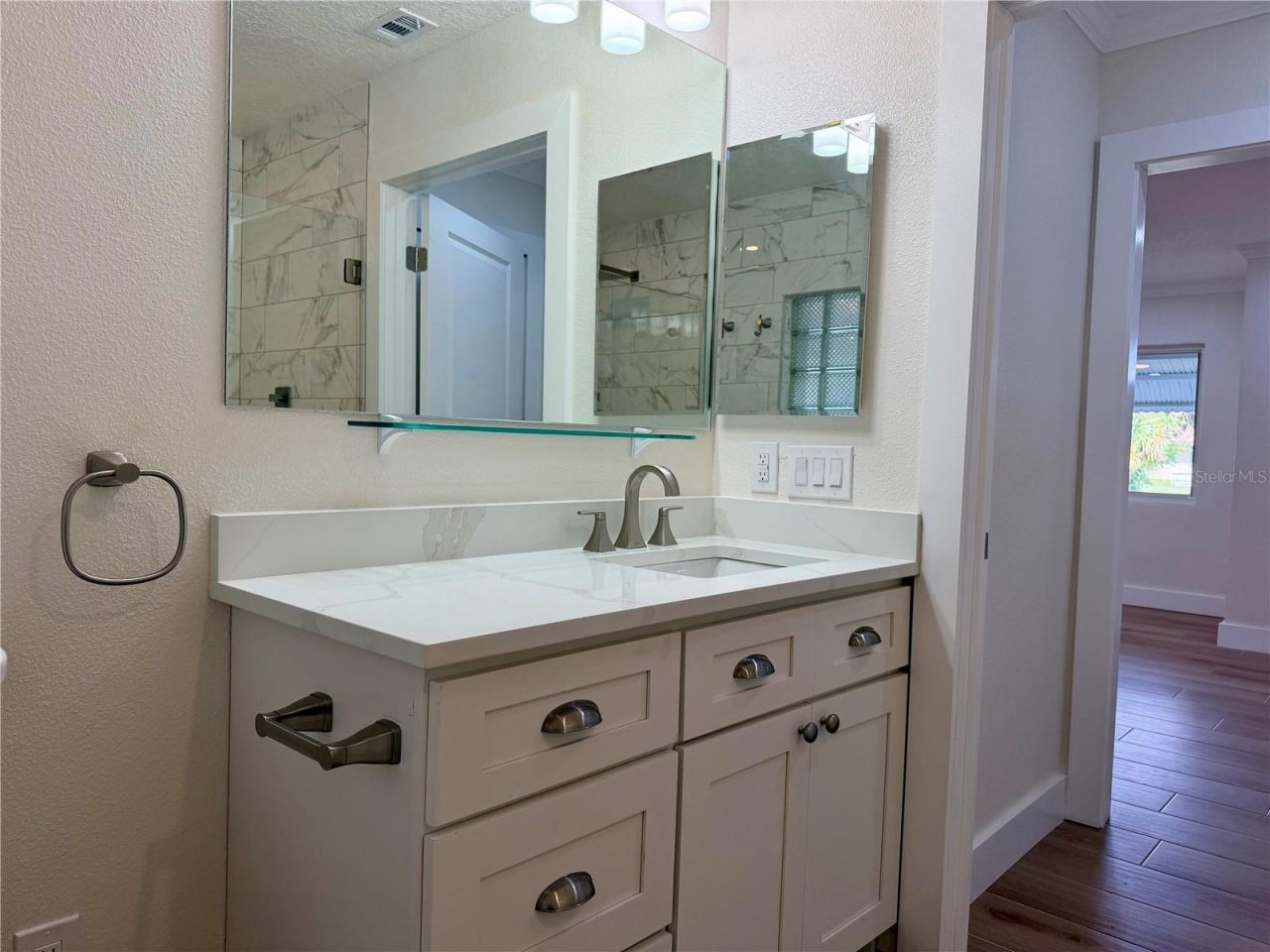 301 S Seminole Avenue , Minneola, FL 34715 Photo