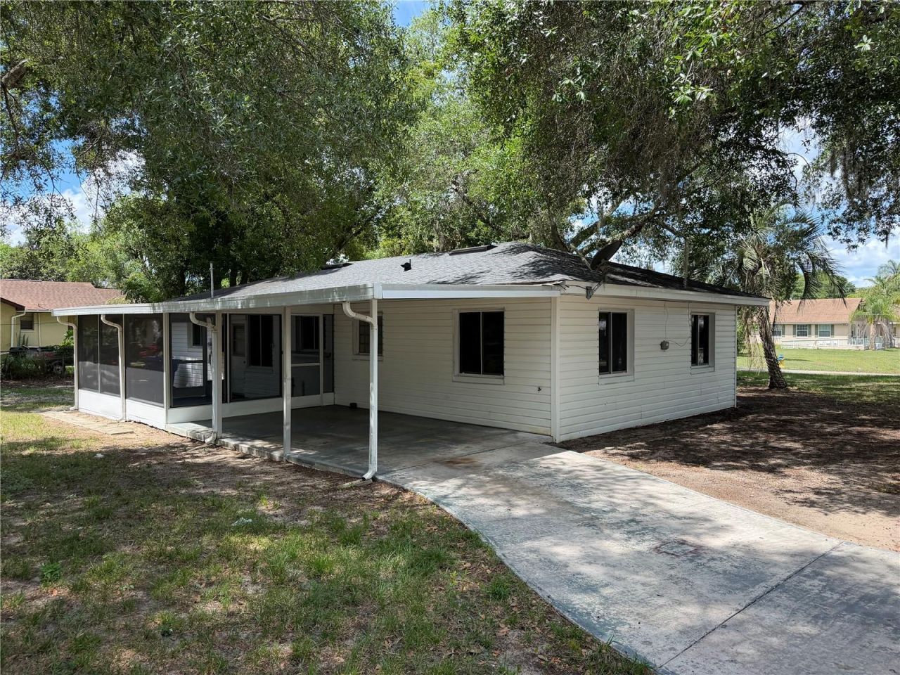 301 S Seminole Avenue , Minneola, FL 34715 Photo