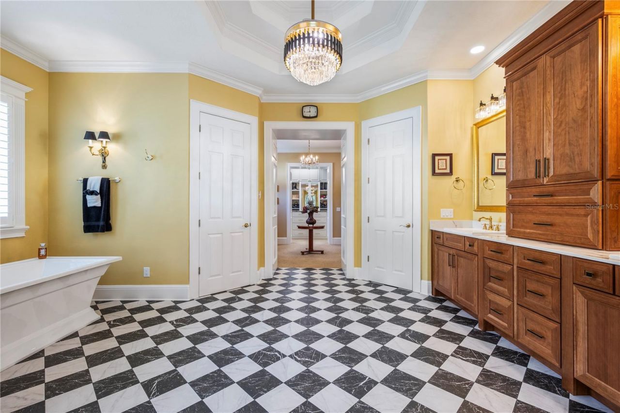 5009 Pleasure Island Road, Belle Isle, FL 32809 Photo
