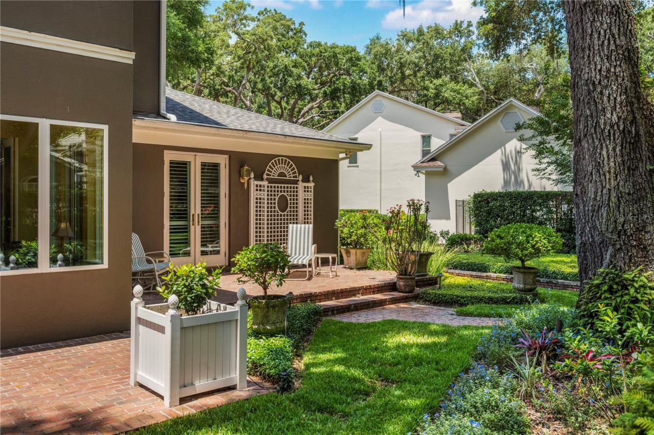 5009 Pleasure Island Road, Belle Isle, FL 32809 Photo